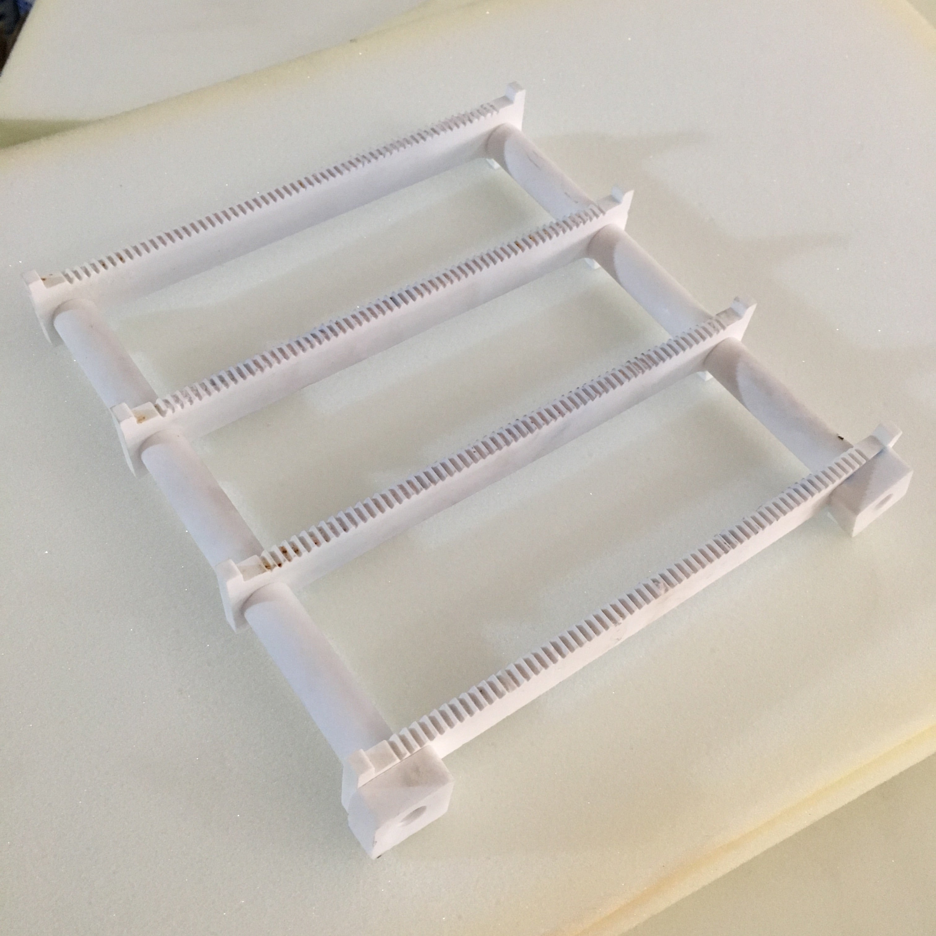 吊燒支架 | Kiln Firing Rack – Tung Yao Ceramics Supply